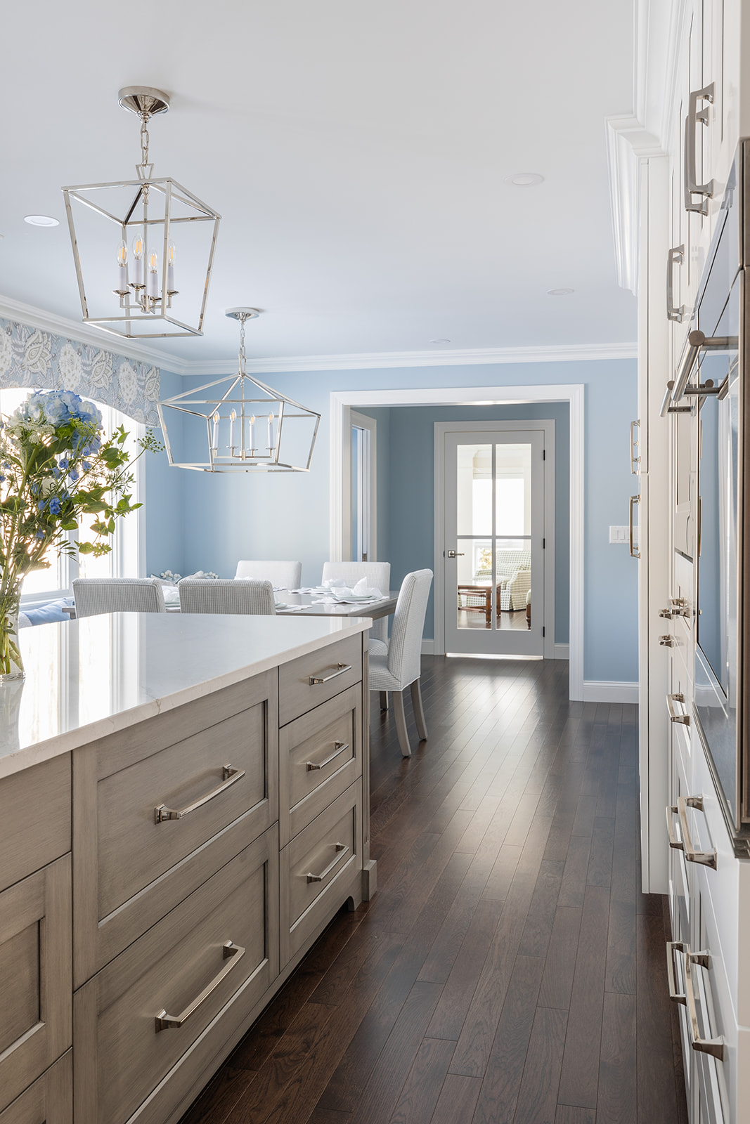 Lee Meier Interiors kitchen island view