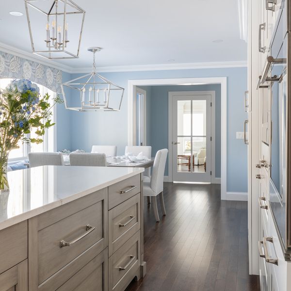 Lee Meier Interiors designer kitchen island